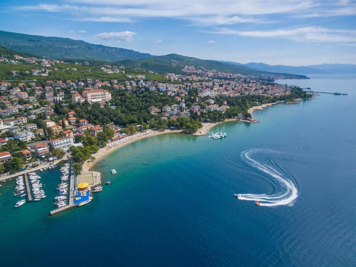 Apartment Mazor Crikvenica Exterior photo
